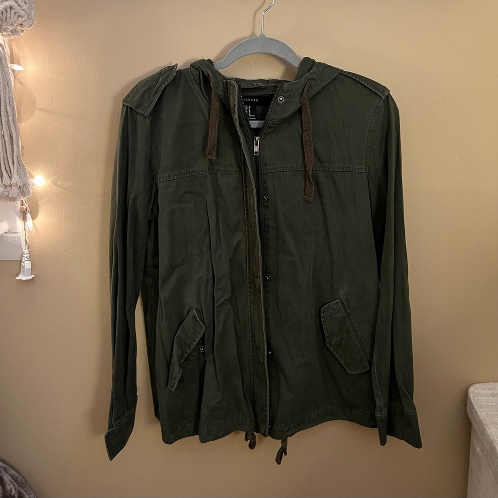 Forever 21 Army Green lightweight jacket size S